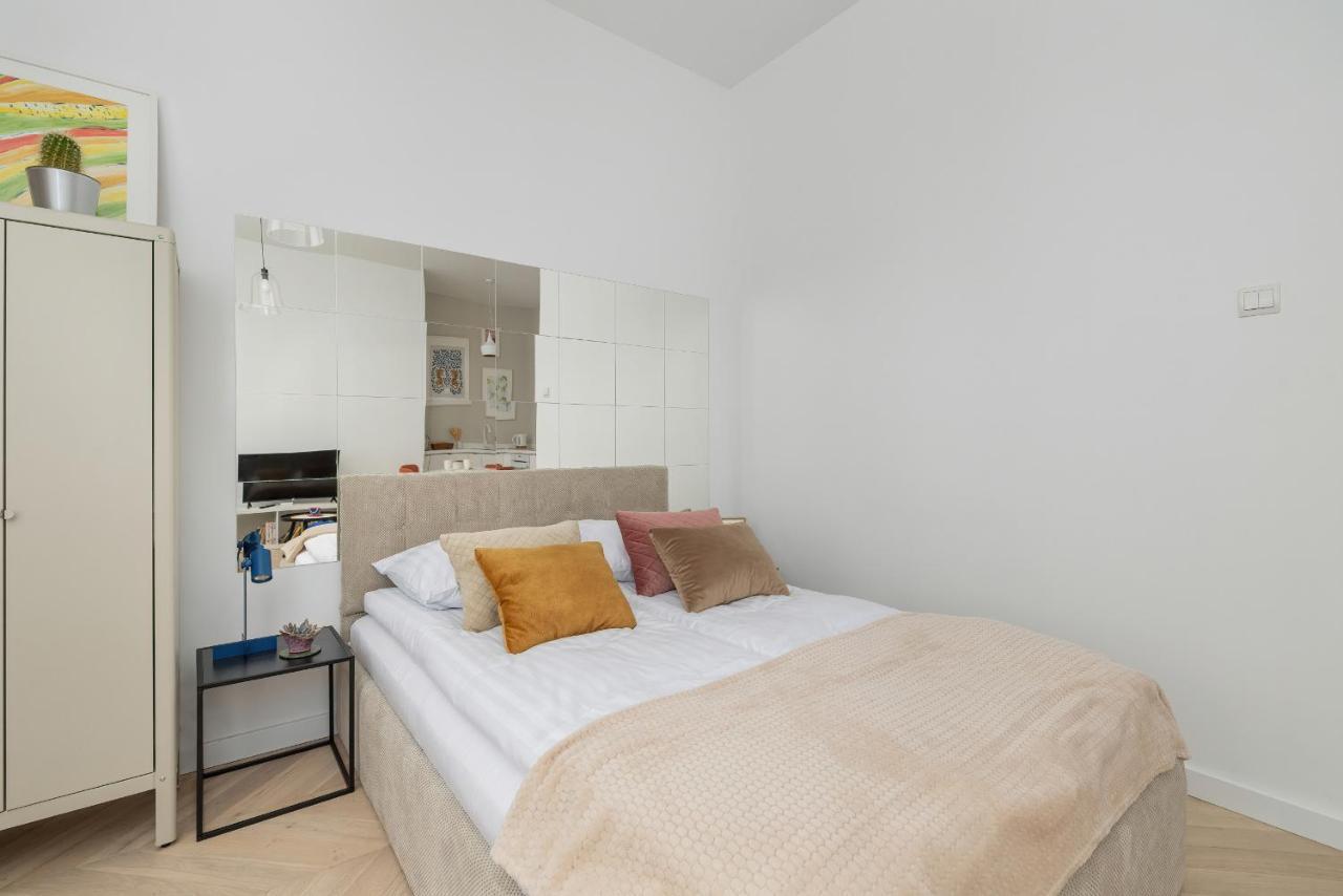 Bright Studio In The Centre Of Katowice Opolska By Noclegi Renters Екстер'єр фото