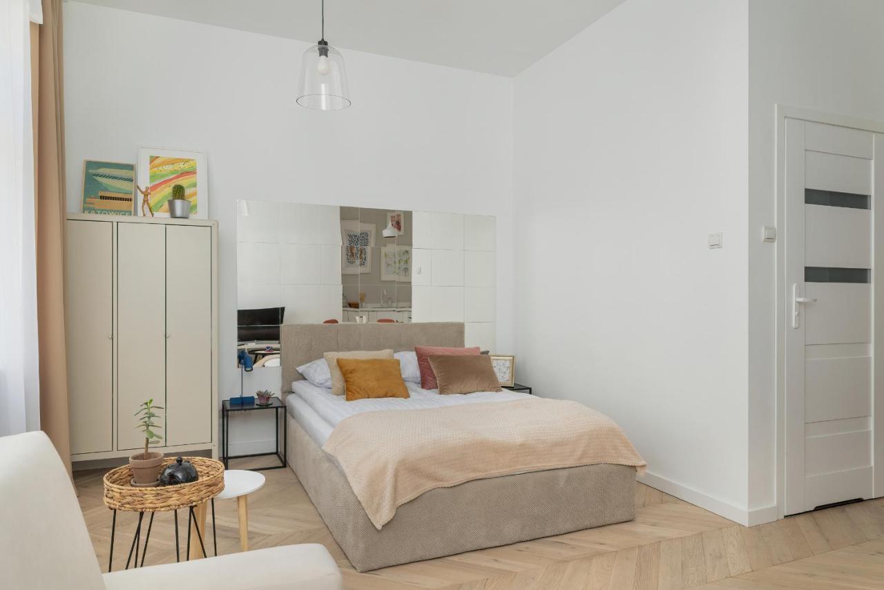 Bright Studio In The Centre Of Katowice Opolska By Noclegi Renters Екстер'єр фото
